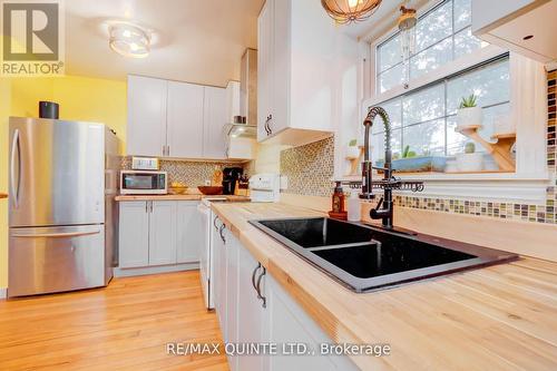 7 Bayview Drive, Quinte West, ON - Indoor Photo Showing Kitchen With Double Sink