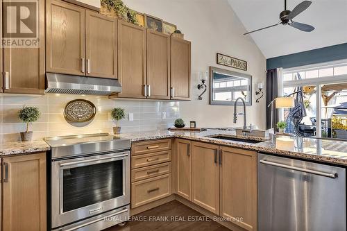 2 Richard Eason Court, Otonabee-South Monaghan, ON - Indoor Photo Showing Kitchen