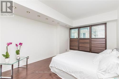 2406 - 234 Rideau Street, Ottawa, ON - Indoor Photo Showing Bedroom