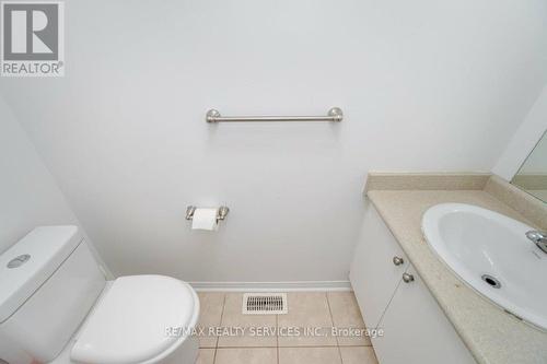 17 Dawes Road, Brampton, ON - Indoor Photo Showing Bathroom