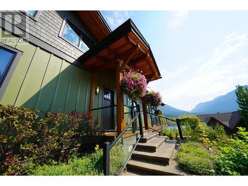 26 Birch Bend Grove, Kaslo, BC - Outdoor