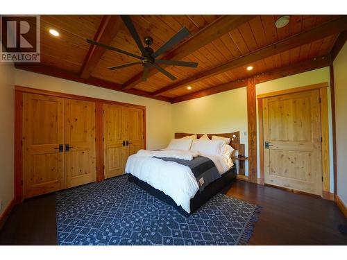 26 Birch Bend Grove, Kaslo, BC - Indoor Photo Showing Bedroom