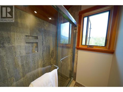 26 Birch Bend Grove, Kaslo, BC - Indoor