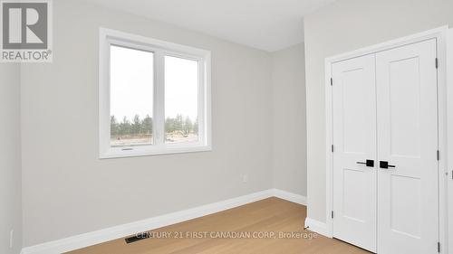 146 Shirley Street, Thames Centre (Thorndale), ON - Indoor Photo Showing Other Room