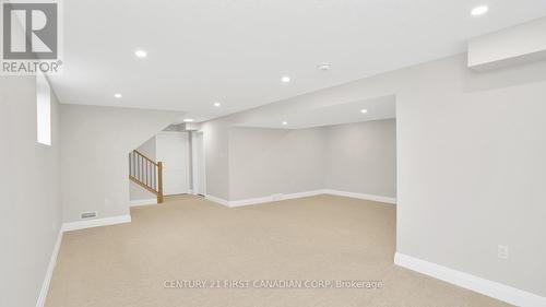 146 Shirley Street, Thames Centre (Thorndale), ON - Indoor Photo Showing Other Room