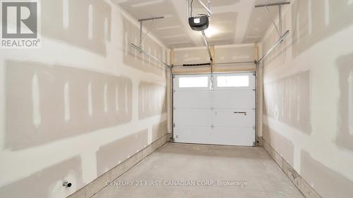 146 Shirley Street, Thames Centre (Thorndale), ON - Indoor Photo Showing Garage