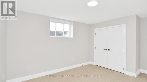 146 Shirley Street, Thames Centre (Thorndale), ON - Indoor Photo Showing Other Room