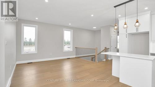 146 Shirley Street, Thames Centre (Thorndale), ON - Indoor Photo Showing Other Room