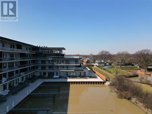 14400 Tecumseh Road East Unit# 402, Tecumseh, ON - Outdoor With Balcony