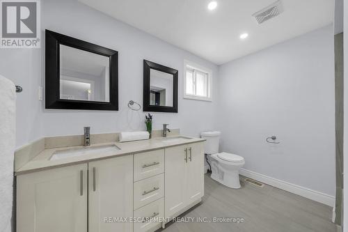 20 - 125 Limeridge Road W, Hamilton, ON - Indoor Photo Showing Bathroom