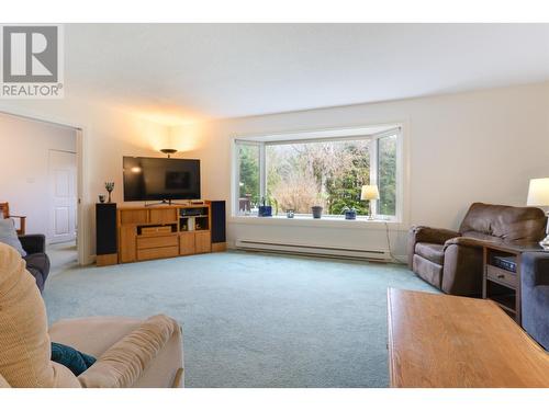 163 Halibut Street, Kitimat, BC - Indoor Photo Showing Living Room