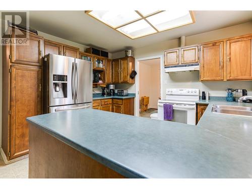 163 Halibut Street, Kitimat, BC - Indoor Photo Showing Kitchen With Double Sink