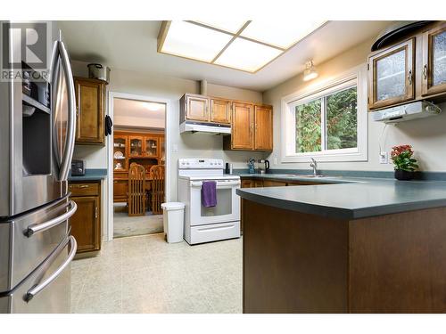 163 Halibut Street, Kitimat, BC - Indoor Photo Showing Kitchen