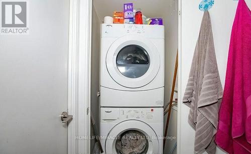 Ph20 - 181 Village Green Square, Toronto, ON - Indoor Photo Showing Laundry Room