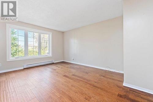 212 Nelson Street E, Carleton Place, ON - Indoor Photo Showing Other Room