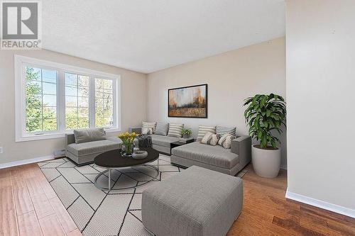 212 Nelson Street E, Carleton Place, ON - Indoor Photo Showing Living Room