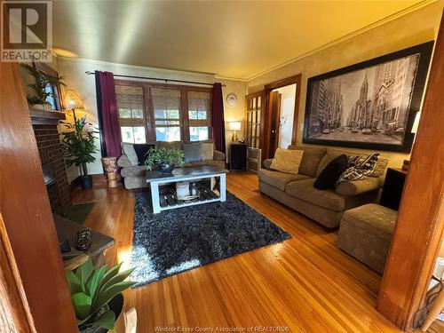 1171 Bruce, Windsor, ON - Indoor Photo Showing Living Room