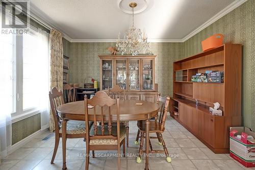 251 Glen Afton Drive, Burlington, ON - Indoor Photo Showing Dining Room