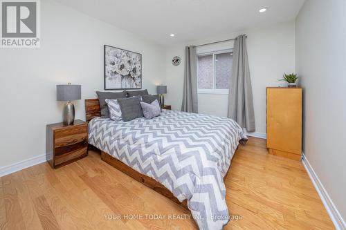 6 Callaghan Crescent, Halton Hills, ON - Indoor Photo Showing Bedroom