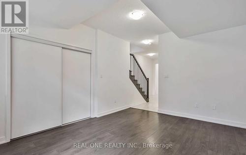 200 Huguenot Road, Oakville, ON - Indoor Photo Showing Other Room