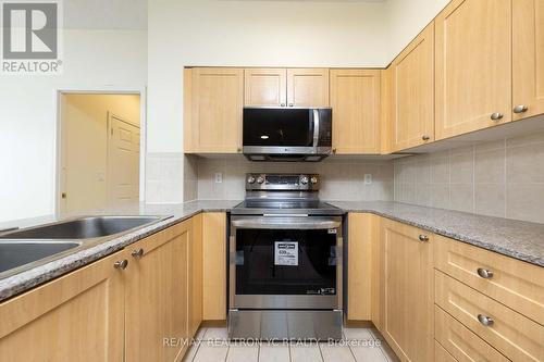 Ph16 - 5940 Yonge Street, Toronto, ON - Indoor Photo Showing Kitchen With Double Sink