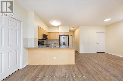 Ph16 - 5940 Yonge Street, Toronto, ON - Indoor Photo Showing Kitchen With Double Sink