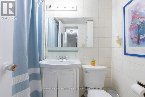 912 - 1950 Kennedy Road, Toronto, ON - Indoor Photo Showing Bathroom