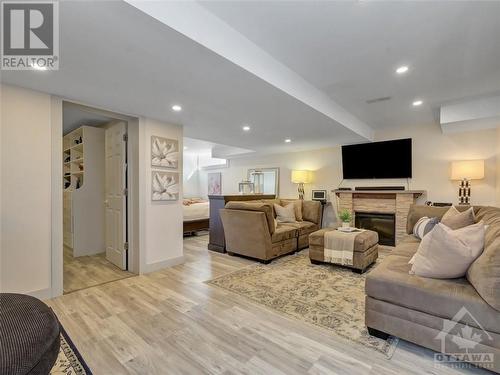 524 Bretby Crescent, Ottawa, ON - Indoor Photo Showing Other Room With Fireplace