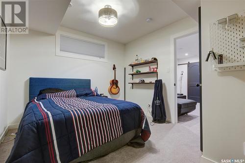 328 Barrett Street, Saskatoon, SK - Indoor Photo Showing Bedroom