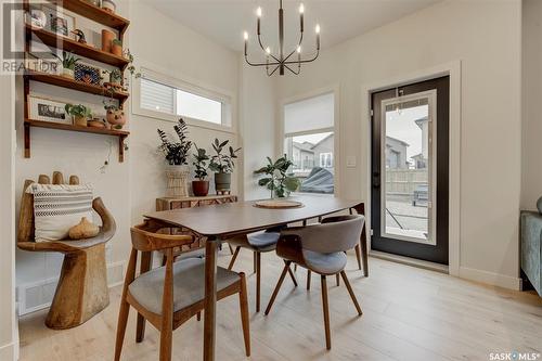 328 Barrett Street, Saskatoon, SK - Indoor Photo Showing Dining Room