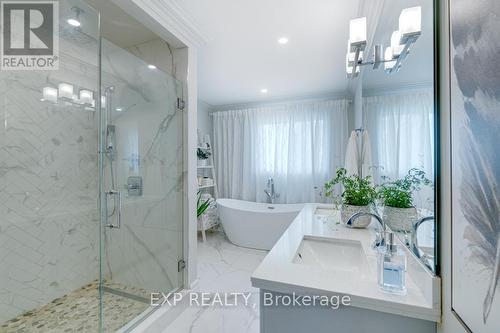 3219 New Street, Burlington, ON - Indoor Photo Showing Bathroom