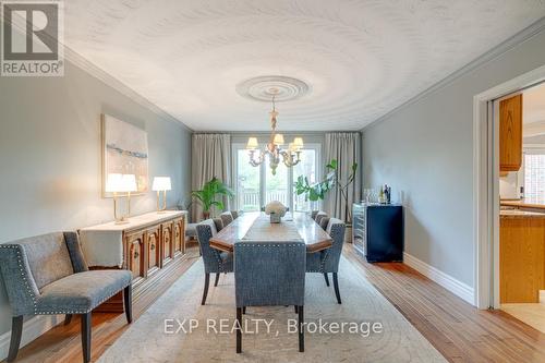 3219 New Street, Burlington, ON - Indoor Photo Showing Dining Room