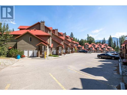 5423 Boomerang Way Unit# 36, Fernie, BC - Outdoor With Facade