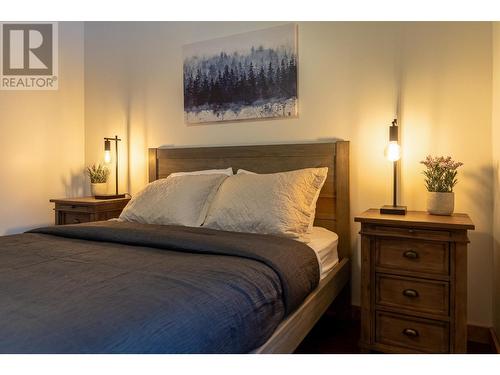 5423 Boomerang Way Unit# 36, Fernie, BC - Indoor Photo Showing Bedroom