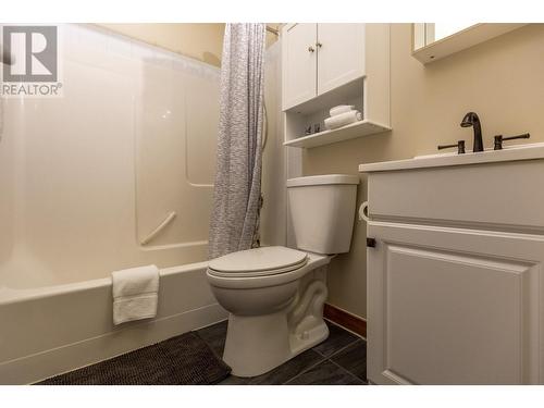 5423 Boomerang Way Unit# 36, Fernie, BC - Indoor Photo Showing Bathroom