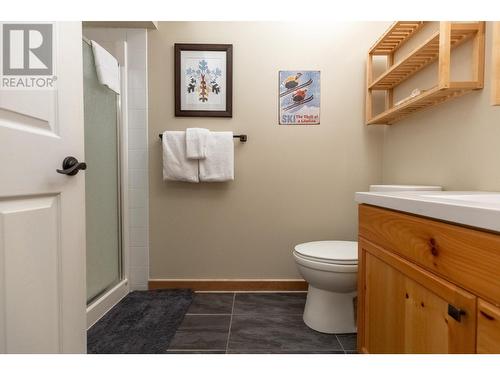 5423 Boomerang Way Unit# 36, Fernie, BC - Indoor Photo Showing Bathroom