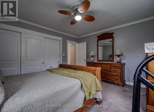 1243 Norfolk County Rd 28, Norfolk (Frogmore), ON - Indoor Photo Showing Bedroom