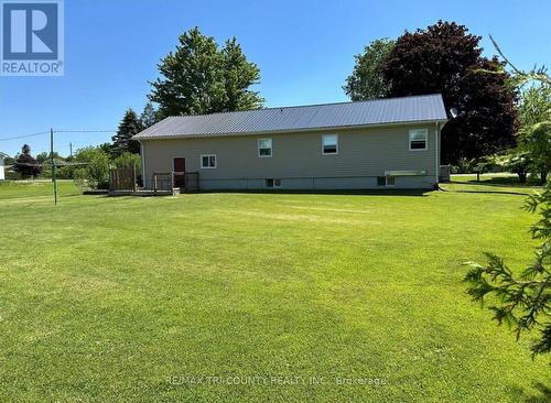 1243 Norfolk County Rd 28, Norfolk (Frogmore), ON - Outdoor