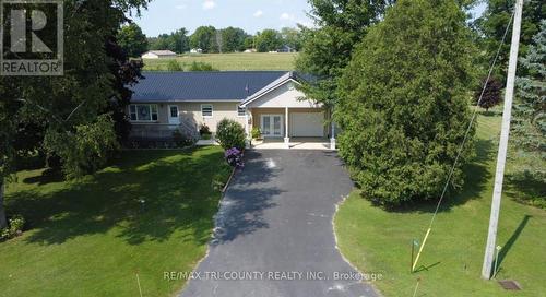 1243 Norfolk County Rd 28, Norfolk (Frogmore), ON - Outdoor