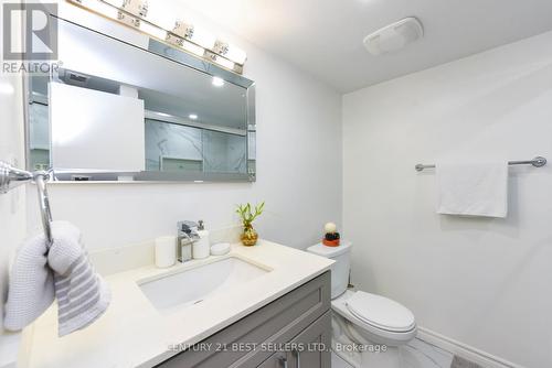 1509 Banwell Road, Mississauga, ON - Indoor Photo Showing Bathroom