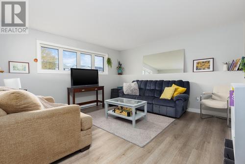 108 Paddy Dobbin Drive, St. John'S, NL - Indoor Photo Showing Living Room