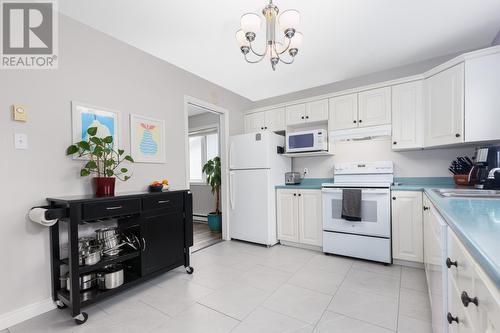 108 Paddy Dobbin Drive, St. John'S, NL - Indoor Photo Showing Kitchen