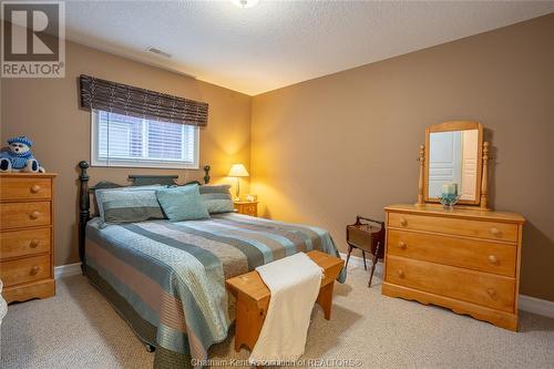 102 Smithfield Circle, Chatham, ON - Indoor Photo Showing Bedroom