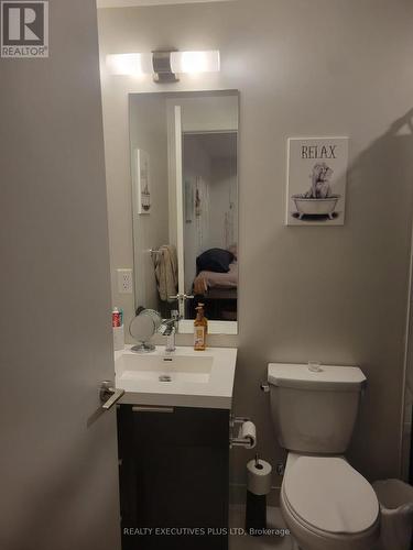 618 - 90 Glen Everest Road, Toronto, ON - Indoor Photo Showing Bathroom