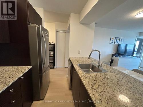 1401 - 151 Village Green Square, Toronto, ON - Indoor Photo Showing Kitchen With Double Sink