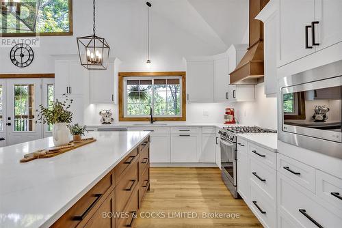 5425 County Road 30, Trent Hills (Campbellford), ON - Indoor Photo Showing Kitchen With Upgraded Kitchen