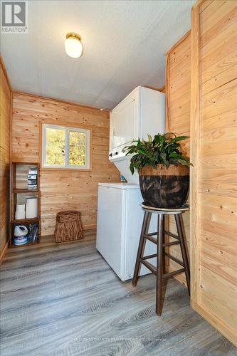 287 Moxam Road, Hastings Highlands, ON - Indoor Photo Showing Laundry Room