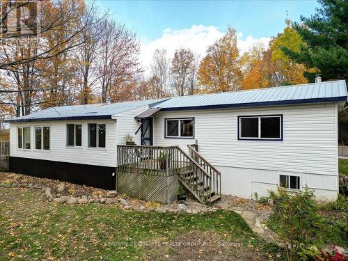 287 Moxam Road, Hastings Highlands, ON - Outdoor