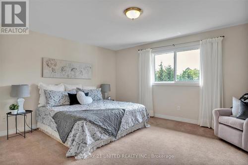 1329 White Crescent, Peterborough (Monaghan), ON - Indoor Photo Showing Bedroom