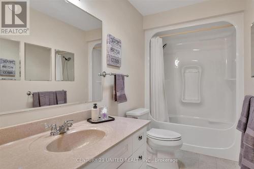 1329 White Crescent, Peterborough (Monaghan), ON - Indoor Photo Showing Bathroom